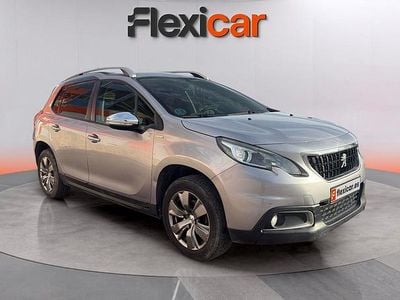 Usado Peugeot 2008 Style 82 CV (60 kW) 2018 Gris SUV