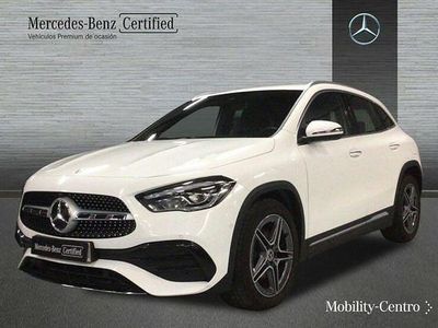 Blanco polar Usado 2023 Mercedes GLA200 AMG line SUV | 38.900 € (Un poco caro)