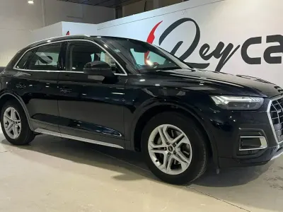 Używany Audi Q5 Advanced 299 KM (219 kW) 2021 Niebieski SUV