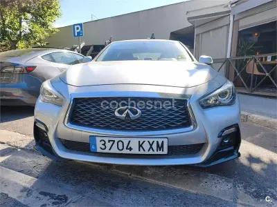 Usado Infiniti Q50 Sport Tech 364 CV (267 kW) 2019 Gris / plata Berlina