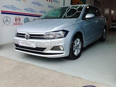 Usado VW Polo Advance 80 CV (58 kW) 2019 Gris / plata Utilitario