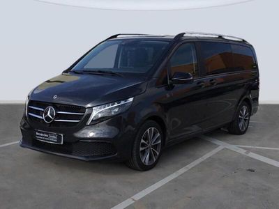 Gris Usado 2024 Mercedes V220 Avantgarde Monovolumen | 66.975 € (Caro)