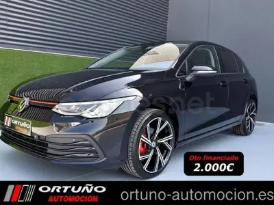 Usado VW Golf VIII Life 116 CV (85 kW) 2021 Negro Berlina