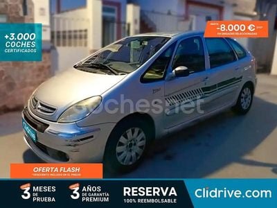 Usado Citroën Xsara Picasso 92 CV (67 kW) 2004 Gris / plata Monovolumen