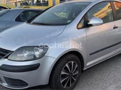 Usado VW Golf Plus Cross Highline 140 CV (102 kW) 2006 Gris / plata Monovolumen