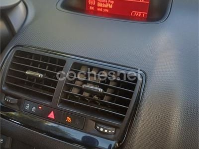 Blanco Usado 2015 Opel Meriva Selective Monovolumen | 7000 € (Precio justo)