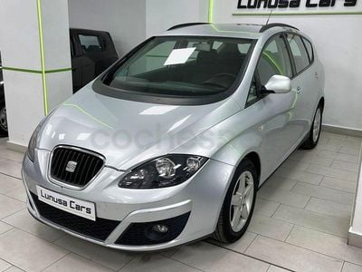 Gris / plata Usado 2011 Seat Altea XL Reference Monovolumen | 5990 € (Buen precio)