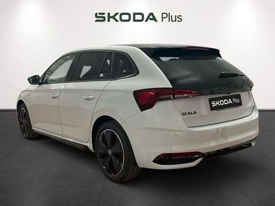 Blanco Usado 2025 Skoda Scala Monte Carlo Utilitario | 27.900 € (Un poco caro)