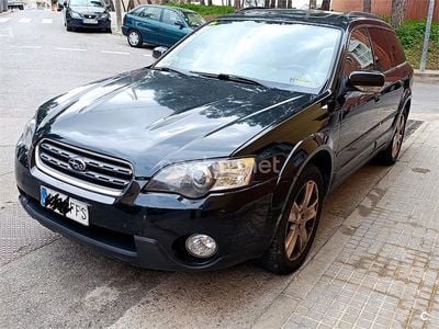 Usado Subaru Legacy 245 CV (180 kW) 2006 Negro Familiar