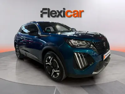 Usado Peugeot 2008 Allure 101 CV (74 kW) 2025 Verde SUV