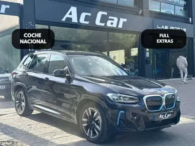 Usado BMW iX3 M Sport 210 kW (286 CV) 2022 Negro SUV