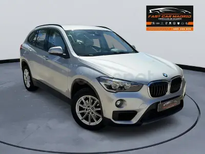 Usado BMW X1 Comfort Edition 150 CV (110 kW) 2018 Gris / plata SUV