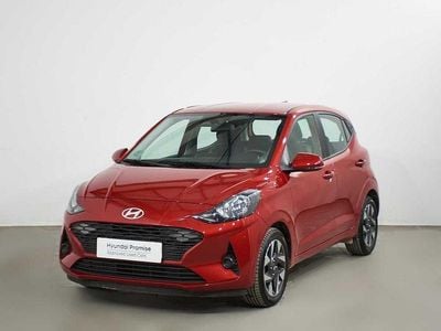 Usado Hyundai i10 67 CV (49 kW) 2024 Rojo Utilitario