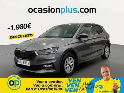 Usado Skoda Fabia Selection 95 CV (69 kW) 2025 Gris Berlina