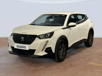 Usado Peugeot 2008 Active 110 CV (80 kW) 2021 Blanco SUV