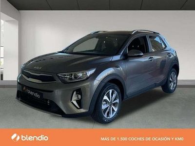Usado Kia Stonic 101 CV (74 kW) 2025 Gris SUV