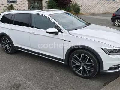Usado VW Passat 190 CV (139 kW) 2017 Blanco Familiar