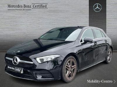 Nachtschwarz unilack Usado 2021 Mercedes A180 AMG line Berlina | 26.900 € (Precio justo)