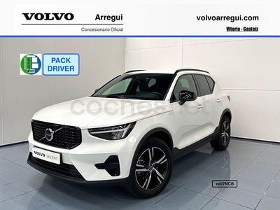 Usado Volvo XC40 Plus 163 CV (119 kW) 2025 Blanco SUV