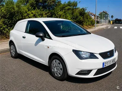 Usado Seat Ibiza SC Reference 75 CV (55 kW) 2013 Blanco Utilitario