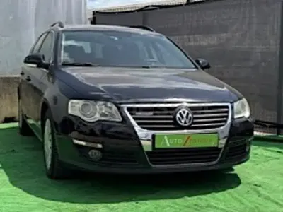 Usado VW Passat 110 CV (80 kW) 2009 Negro Familiar