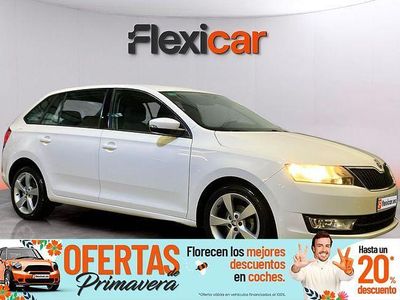 Usado Skoda Rapid Active 90 CV (66 kW) 2015 Blanco Utilitario