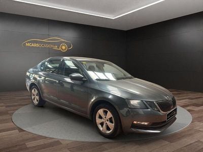 Verde Usado 2018 Skoda Octavia Ambition Berlina | 14.999 € (Precio justo)