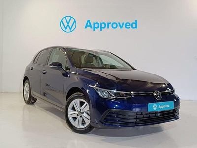 Azul Usado 2024 VW Golf VIII Life | 26.900 € (Precio justo)