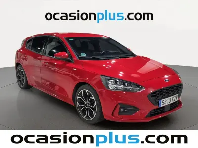 Usado Ford Focus ST-Line 125 CV (91 kW) 2019 Rojo Utilitario