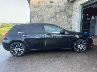 Usado Mercedes A180 109 CV (80 kW) 2019 Negro Berlina