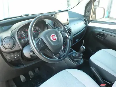 Usado Fiat Fiorino 95 CV (69 kW) 2022 Blanco Monovolumen