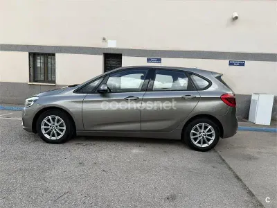 Käytetty BMW 218 Comfort Edition 136 HP (100 kW) 2015 Harmaa Farmari