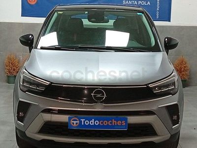 Usado Opel Crossland Business Elegance 120 CV (88 kW) 2021 Gris / plata SUV