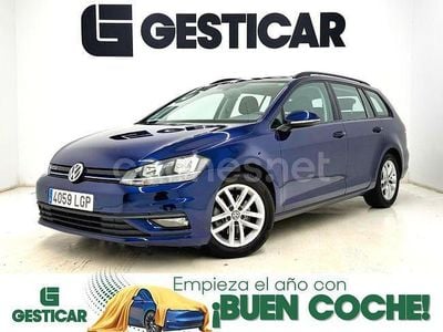Azul Usado 2020 VW Golf VIII Edition Familiar | 17.990 € (Un poco caro)