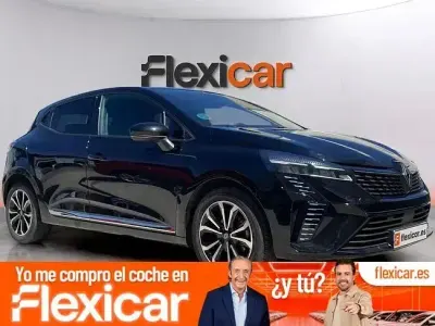 Usado Renault Clio Techno 90 CV (66 kW) 2025 Negro Utilitario