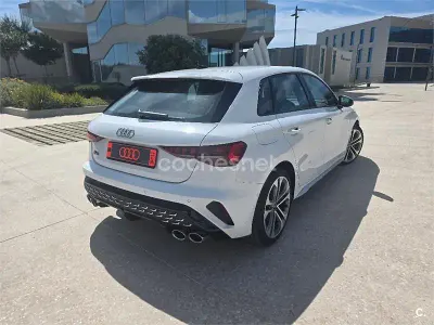 Käytetty Audi A3 333 HP (244 kW) 2025 Valkoinen Sedan