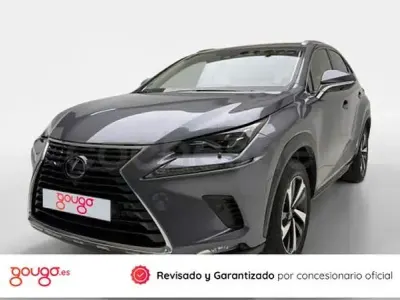 Usado Lexus NX300h Luxury Line 197 CV (144 kW) 2021 Gris / plata SUV