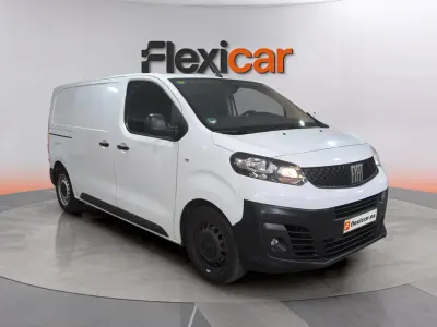 Usado Fiat Scudo 120 CV (88 kW) 2023 Blanco Van