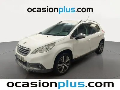 Usado Peugeot 2008 Allure 110 CV (80 kW) 2015 Blanco SUV