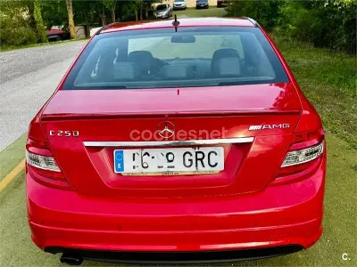 Occasion Mercedes C250 Avantgarde 204 PK (150 kW) 2009 Rood Sedan