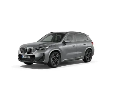 Usado BMW X1 Comfort Edition 150 CV (110 kW) 2023 Gris / plata SUV