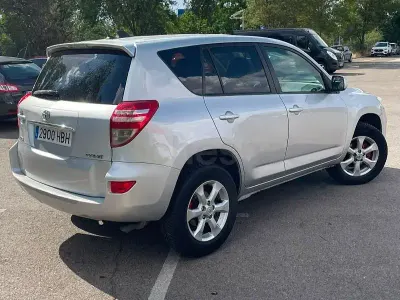 Usado Toyota RAV4 Advance 150 CV (110 kW) 2011 Gris / plata SUV