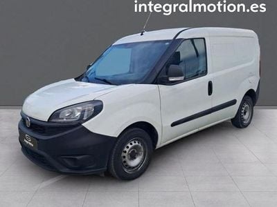 Usado Fiat Doblò 95 CV (69 kW) 2019 Monovolumen