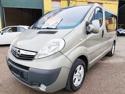Usado Opel Vivaro 114 CV (83 kW) 2011 Beige Monovolumen