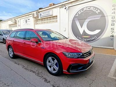Rojo Usado 2021 VW Passat GTE Familiar | 20.900 € (Precio justo)