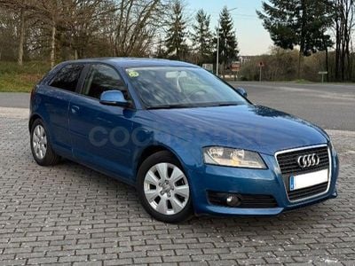 Usado Audi A3 Ambition 105 HP (77 kW) 2010 Azul Citadino