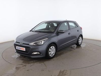 Gris Usado 2017 Hyundai i20 Utilitario | 11.199 € (Precio justo)