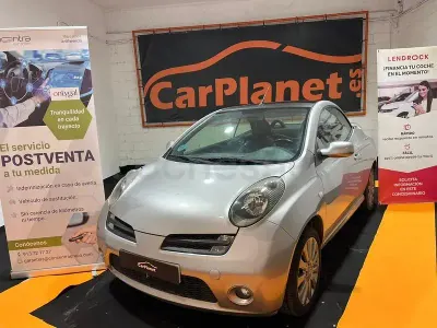 Usado Nissan Micra C+C Acenta 88 CV (64 kW) 2008 Gris / plata Descapotable
