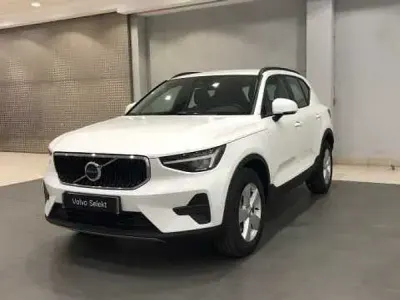 Nuevo Volvo XC40 2026 Blanco SUV