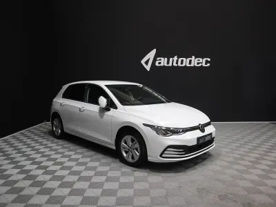 Usado VW Golf VIII Life 110 CV (80 kW) 2023 Blanco Berlina